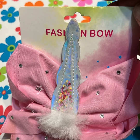 New Set of Two Unicorn Embellished Fashion Hair Bows - Picture 5 of 9